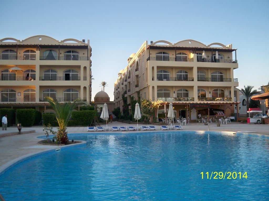 Palm Beach Piazza Apart Hotel Sahl Hasheesh フルガダ エクステリア 写真
